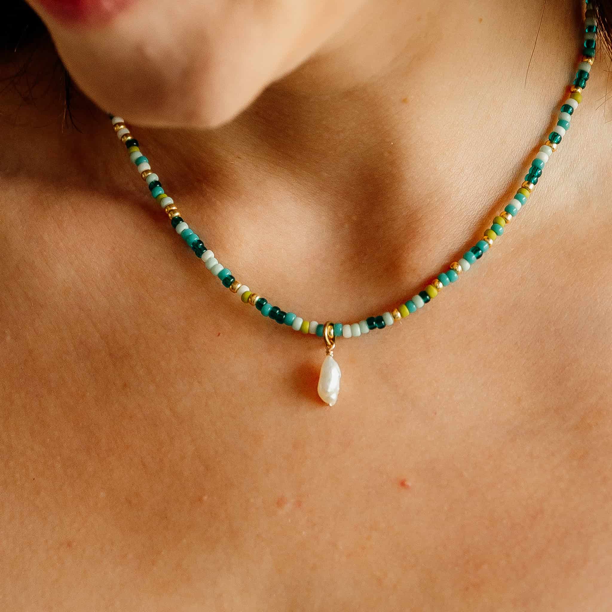 Vintage Skinny Pearl Necklace Charm